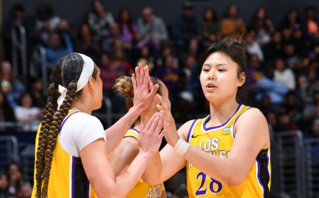 九游体育-李月汝火花替补之旅迎难而上！无惧两大竞争对手