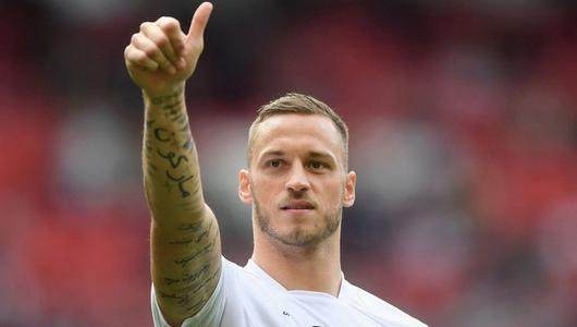 九游体育下载-海港教学赛延续多点开花 新星绝杀可解阿瑙依赖症